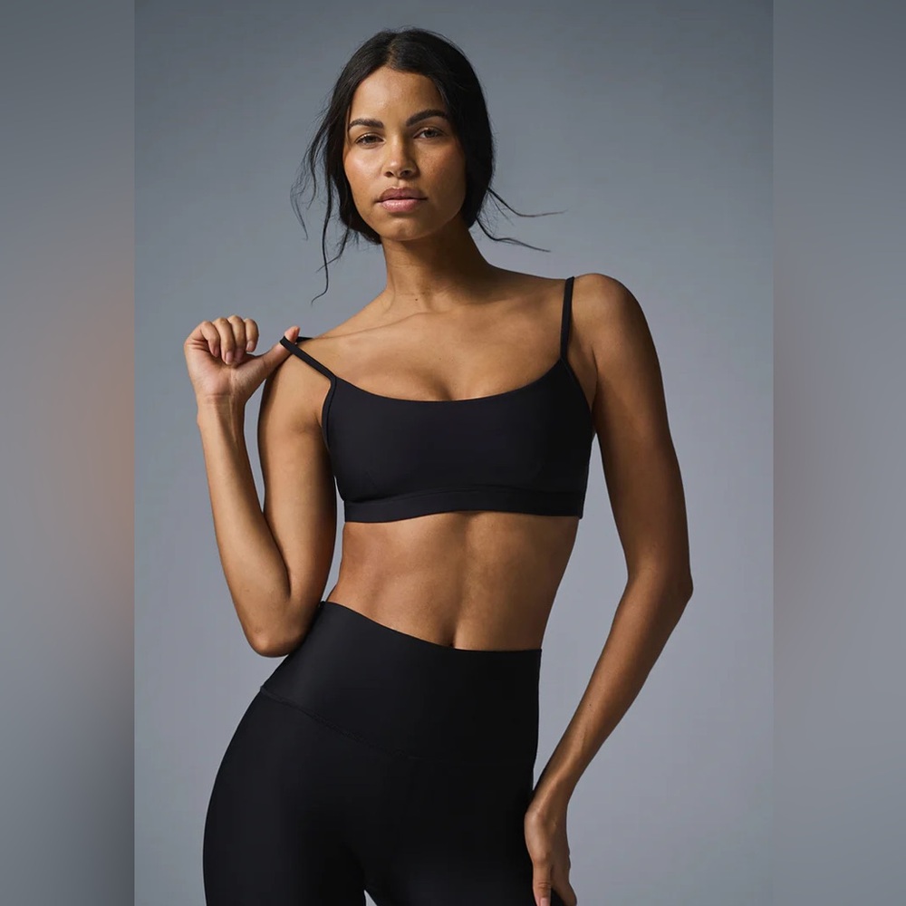 Alo yoga Airlift Intrigue Bra NWOT